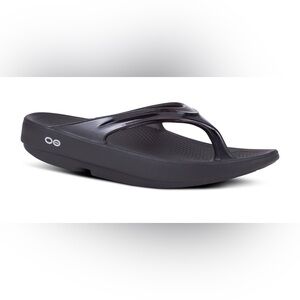 Oofos Oolala Recovery Sandals Black Women’s size 6